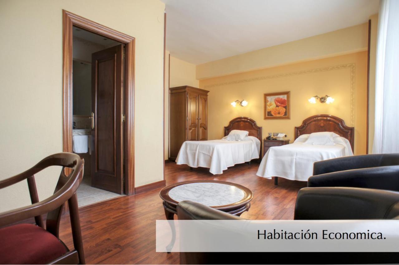 Hotel Montermoso Aranda de Duero Esterno foto