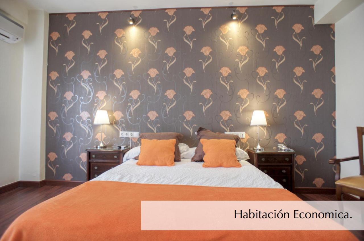 Hotel Montermoso Aranda de Duero Esterno foto