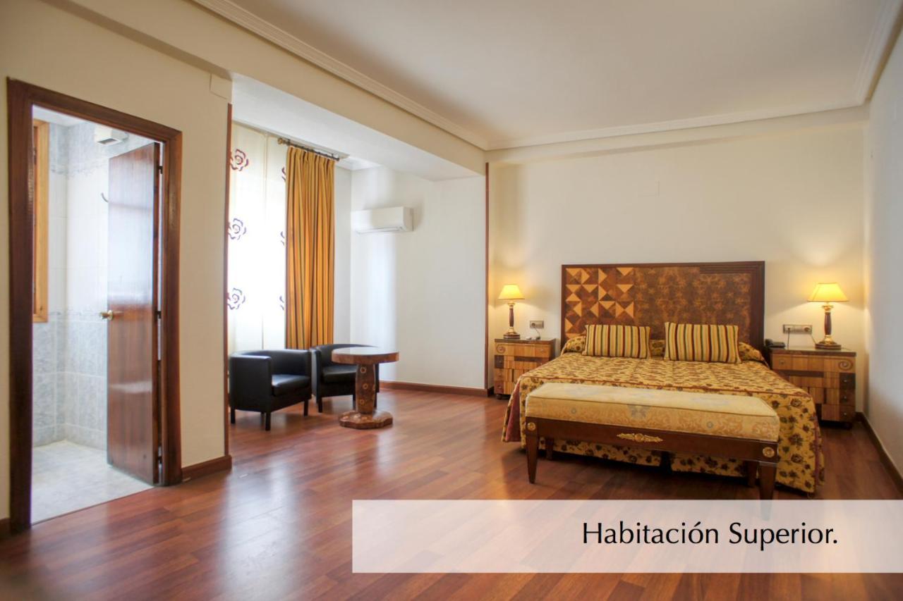 Hotel Montermoso Aranda de Duero Esterno foto