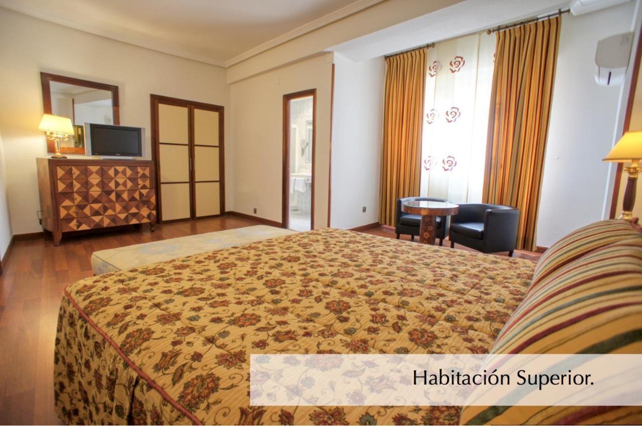 Hotel Montermoso Aranda de Duero Esterno foto