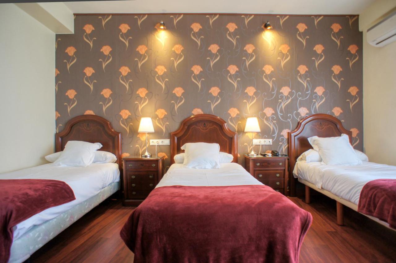 Hotel Montermoso Aranda de Duero Esterno foto