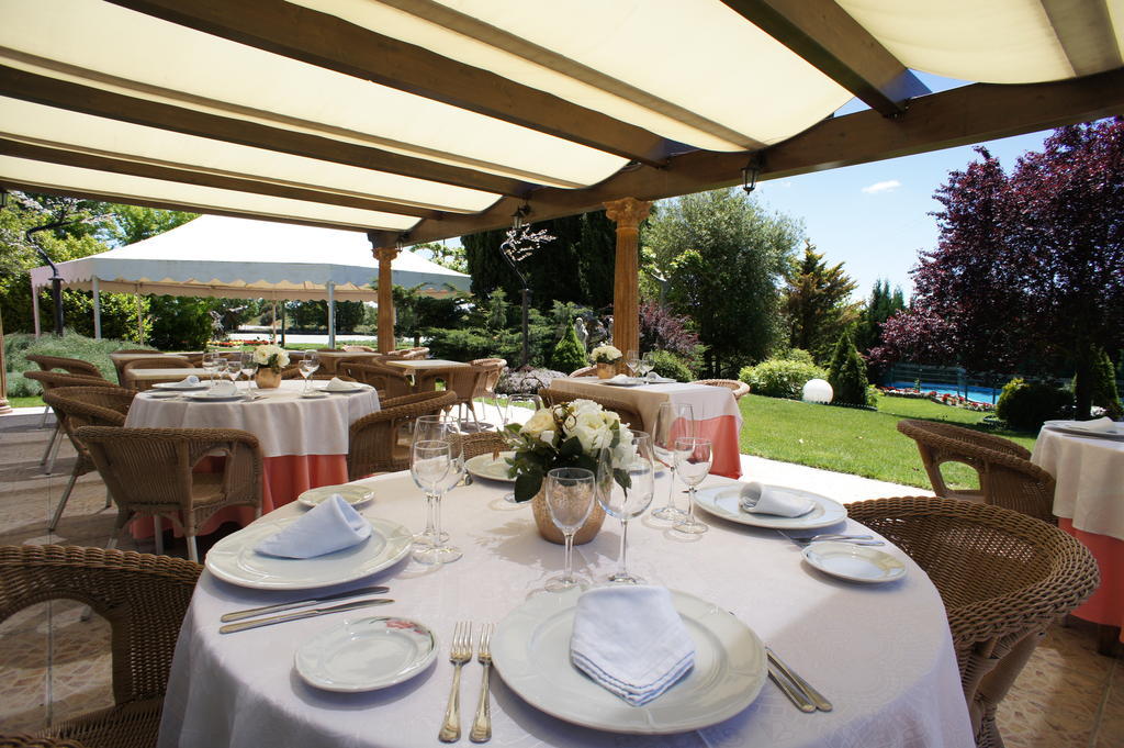 Hotel Montermoso Aranda de Duero Esterno foto